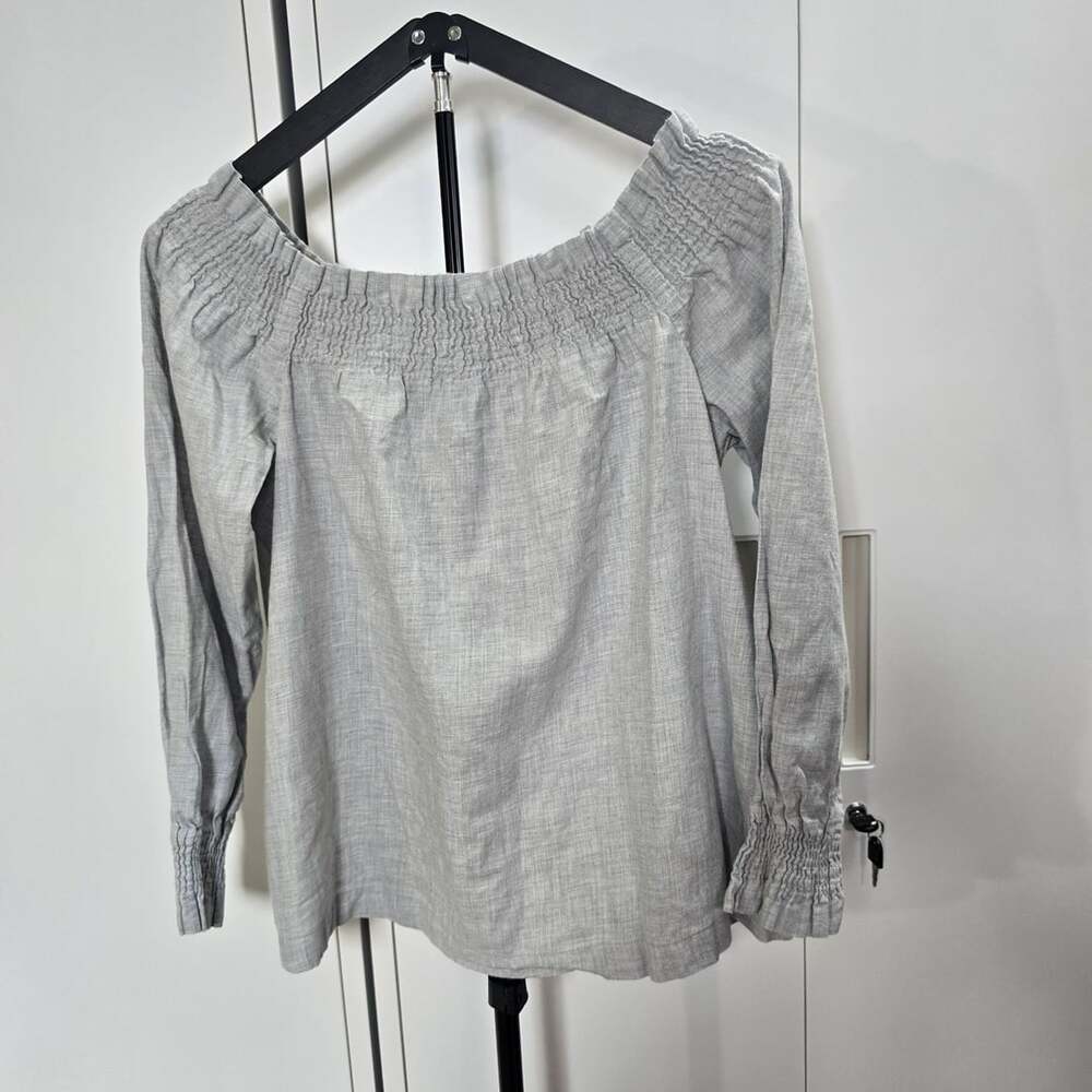 LOFT Off The Shoulder Blouse Size L Gray Cotton